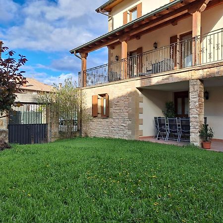 Casa Rural Torreblanca Urroz Exterior photo