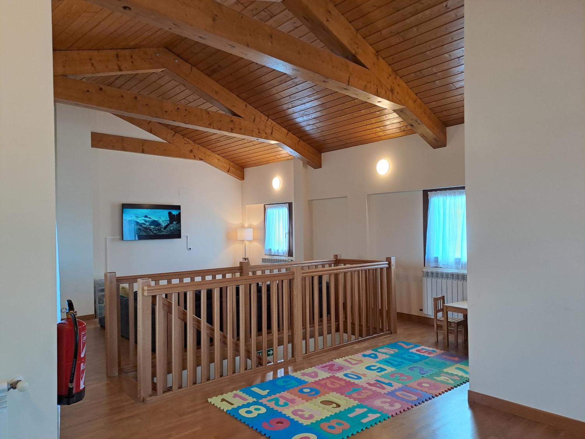 Casa Rural Torreblanca Urroz Exterior photo