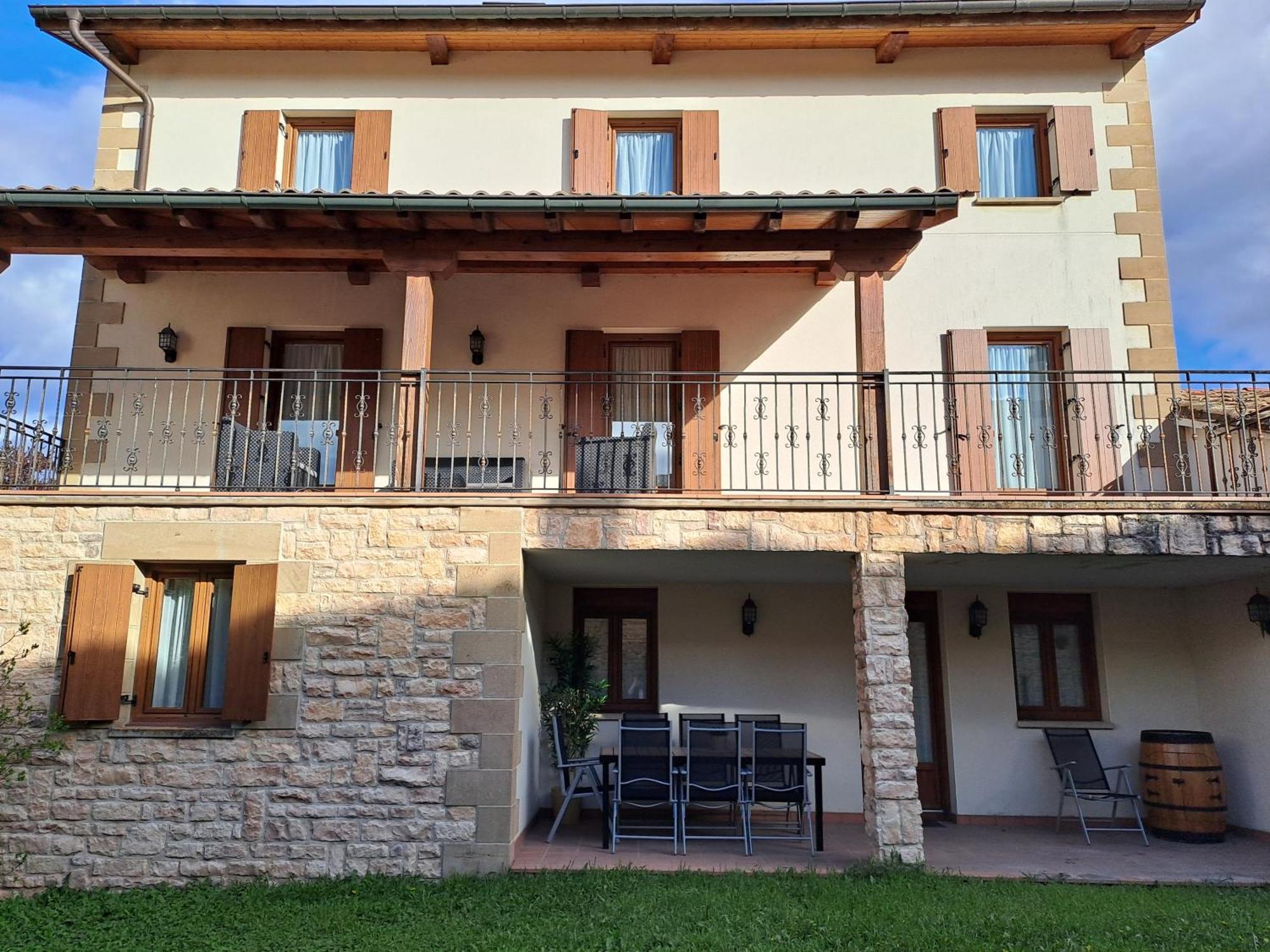 Casa Rural Torreblanca Urroz Exterior photo